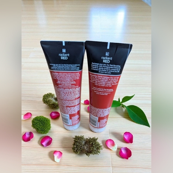 John Frieda Radiant Red Shampoo and Conditioner Set (New) - Picture 2 of 4